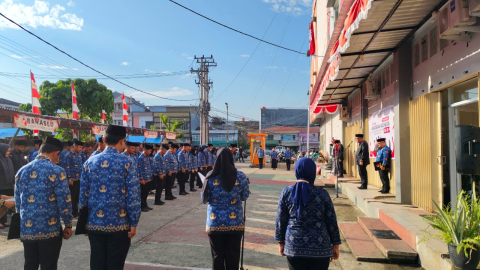 Bawaslu Mamuju Khidmat Ikuti Upacara HUT Ke-81 Kemerdekaan RI, Bersama Bawaslu Provinsi Sulawesi Barat 