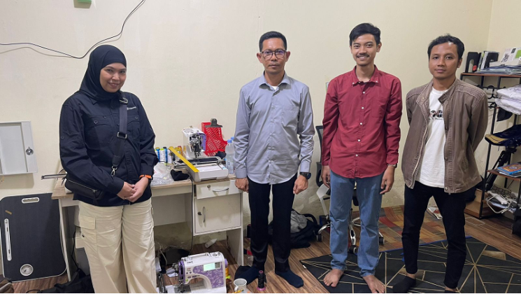 Foto Survey Penyedia Atribut Pengawasan