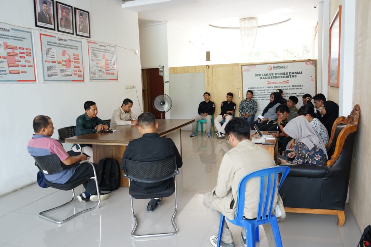 Optimalkan Fungsi Kinerja, Bawaslu Mamuju Perkuat Disiplin dan Tata Kelola Administrasi 