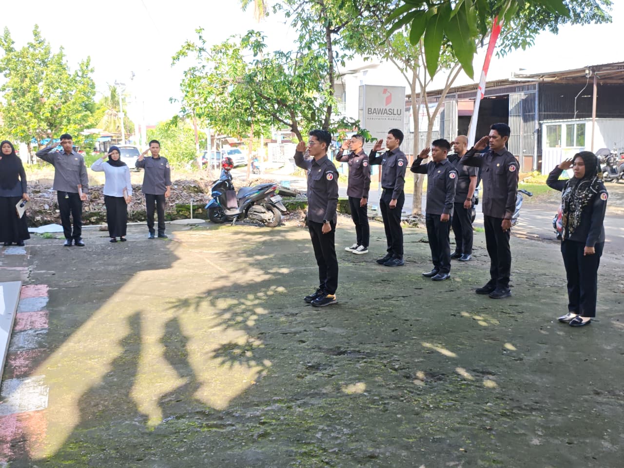 Apel Pagi Bawaslu Mamuju: Saksi Komitmen Kuat Menjaga Integritas Pemilu 2025