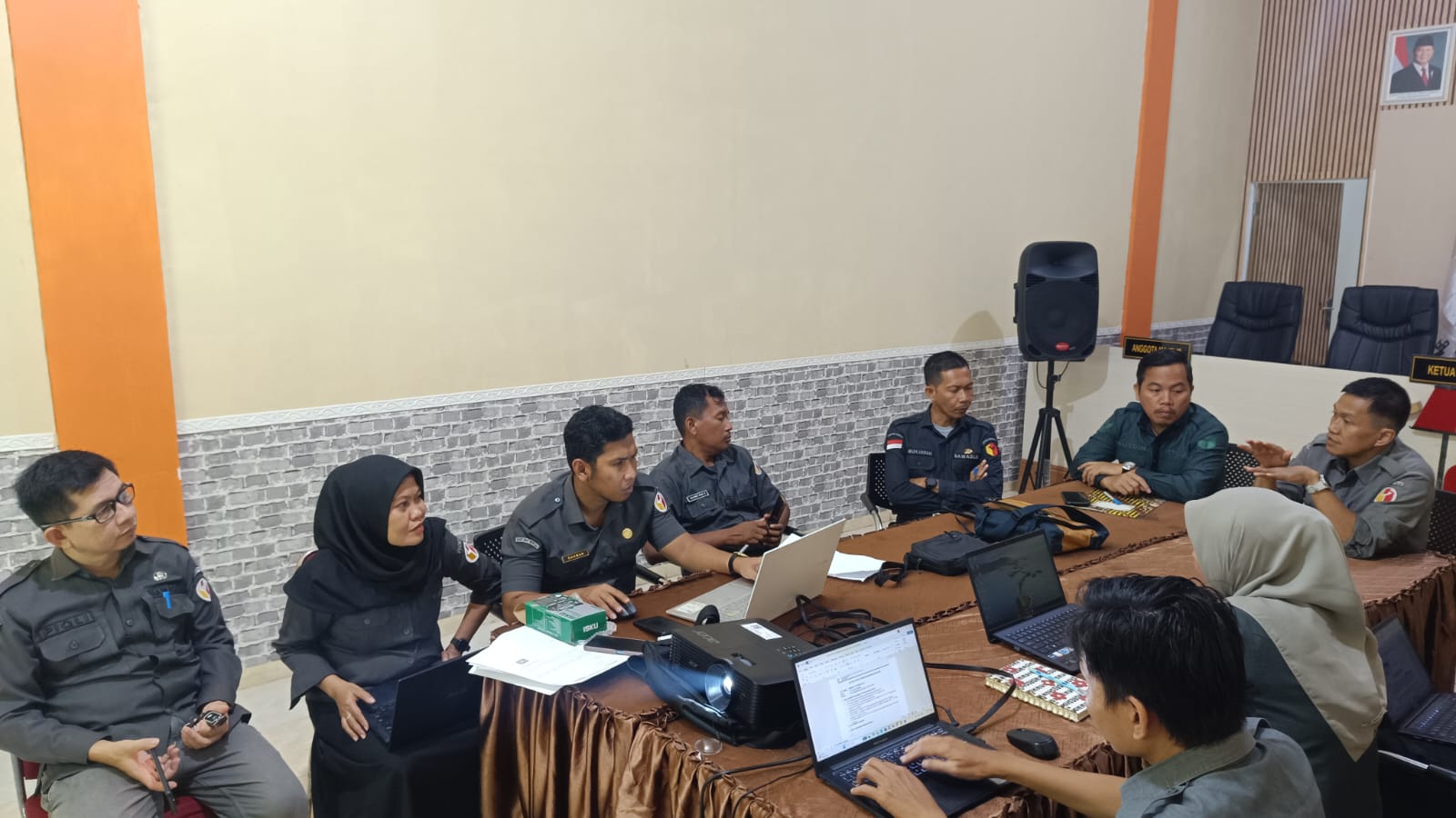 Jelang Kunjungan Komisi II DPR RI, Bawaslu Mamuju Mantapkan Kesiapan: Koordinasi Intensif Demi Penguatan Kelembagaan