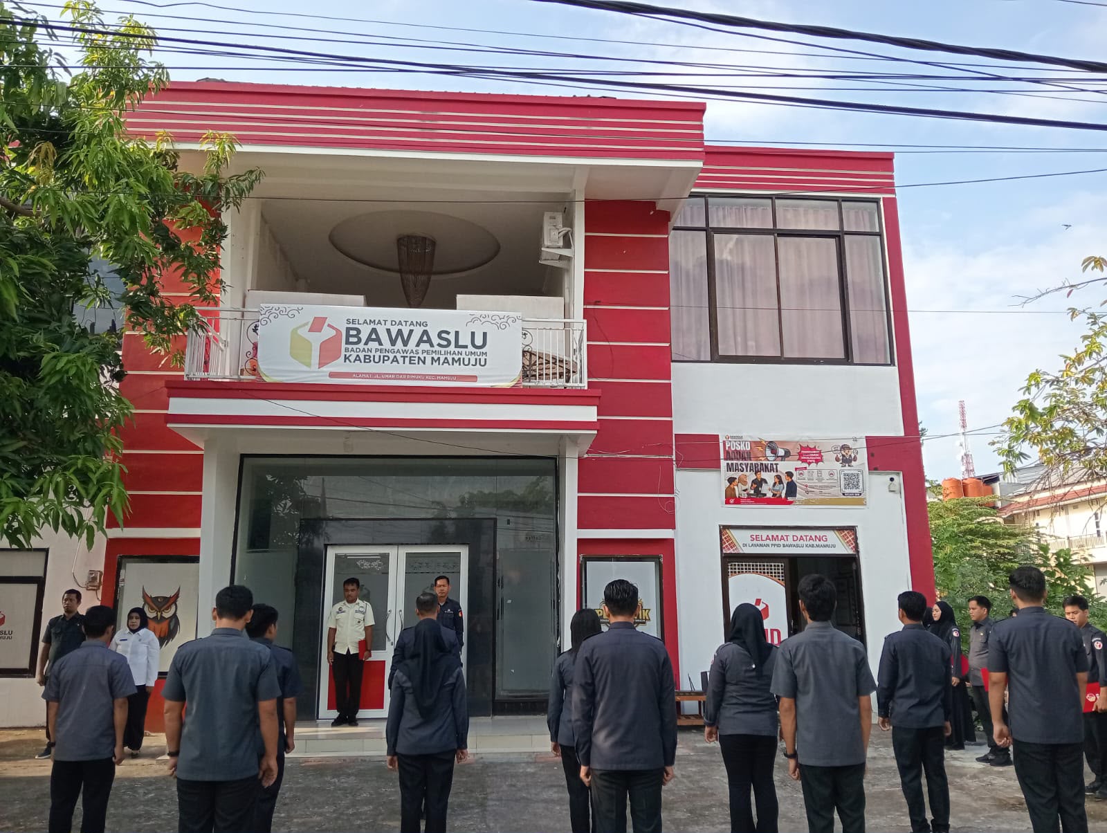 Apel Pagi Jadi Momentum Penguatan Disiplin dan Semangat Kinerja Jajaran Sekretariat Bawaslu Kabupaten Mamuju