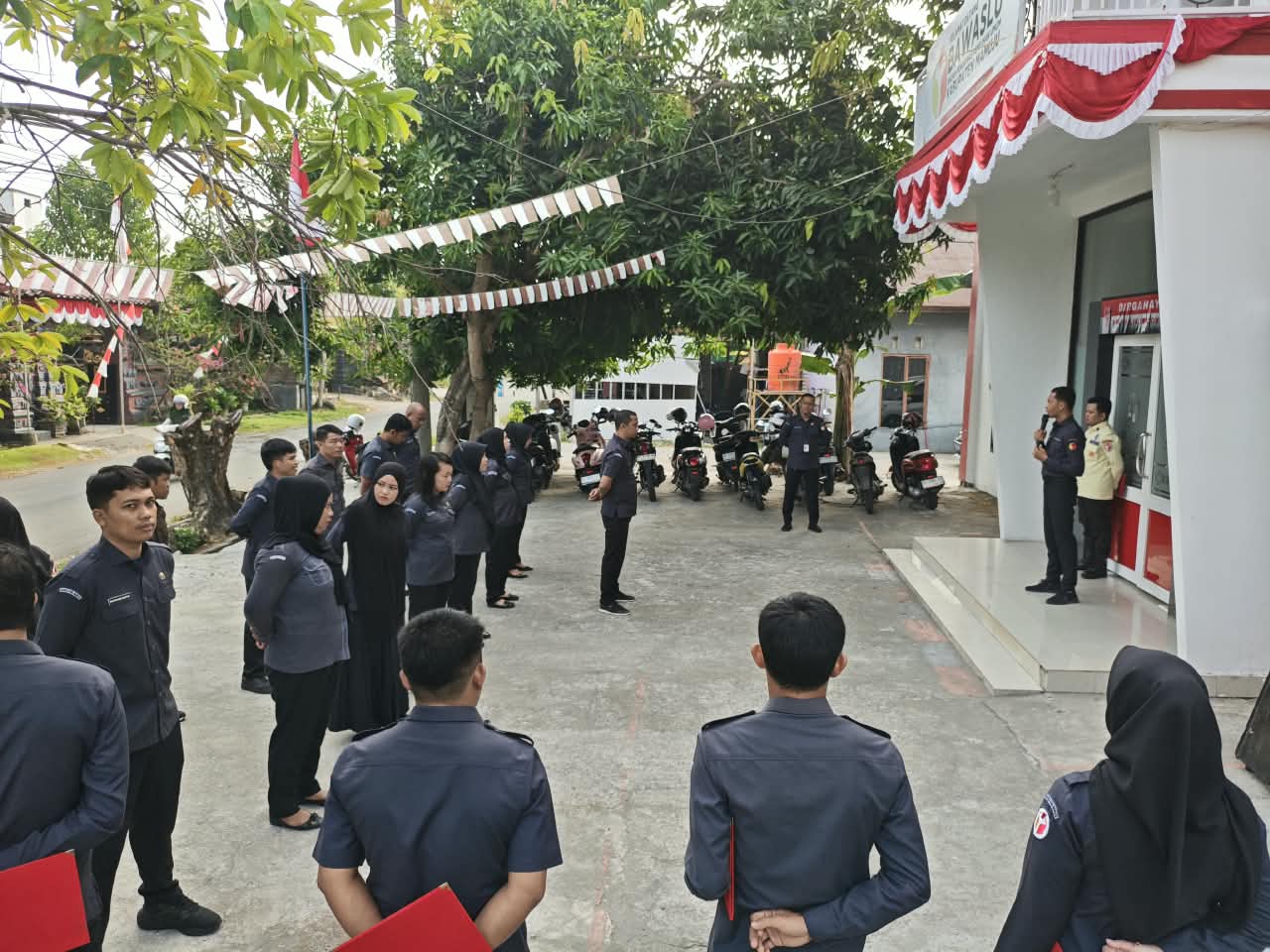 Apel Pagi Bawaslu Mamuju, Rawat Kebersamaan dan Perkuat Kinerja