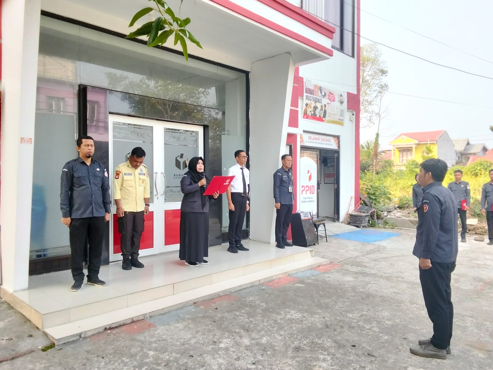 Bawaslu Mamuju Perkuat Kedisiplinan dan Ketepatan Waktu melalui Apel Pagi