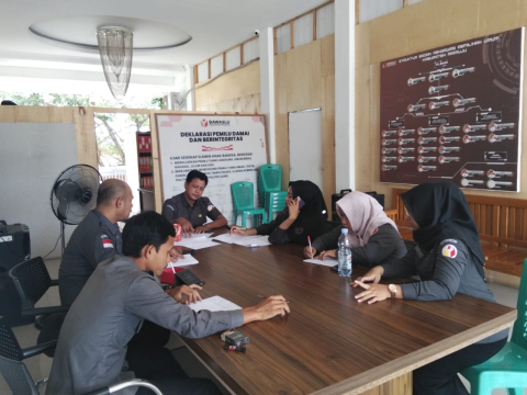 rapat tim perencana pemantik