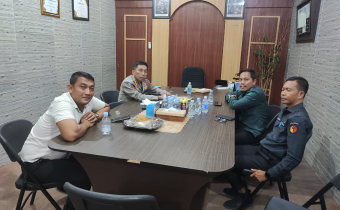 Perkuat Sinergi Jelang Pemilu, Bawaslu Mamuju Sambangi Polresta: Bangun Komitmen Awal untuk Demokrasi Bersih