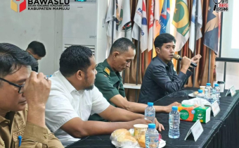 Meningkatkan Kualitas Demokrasi: Bawaslu Mamuju Hadiri Rapat Pleno Terbuka Rekapitulasi PDPB untuk Pemilu 2025