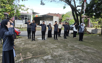 Apel Pagi Awal Pekan, Bawaslu Kabupaten Mamuju Tekankan Disiplin dan Sinergi Kerja