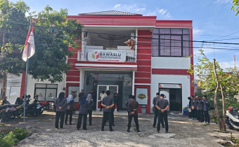 Apel Pagi Penuh Semangat, Bawaslu Mamuju Perkuat Disiplin dan Sambut HUT Bawaslu RI