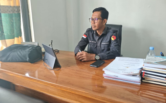 Menguatkan Soliditas Kelembagaan, Sekretariat Bawaslu Mamuju Ikuti Rapat Zoom Meeting Bawaslu RI