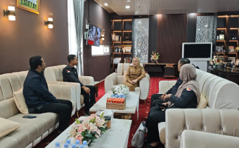 Hangatnya Silaturahmi, Bawaslu Mamuju Gandeng Bupati untuk Testimoni HUT ke-18 Bawaslu RI