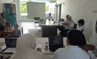 Bawaslu Mamuju Perkuat Kapasitas Penanganan Pelanggaran, Hadirkan Penyidik Polresta Mamuju Berbagi Teknik Klarifikasi