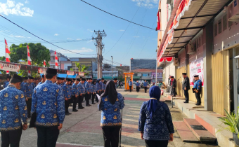 Bawaslu Mamuju Khidmat Ikuti Upacara HUT Ke-81 Kemerdekaan RI, Bersama Bawaslu Provinsi Sulawesi Barat 