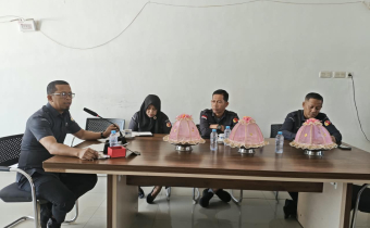 Rapat Rutin Bawaslu Mamuju, Perkuat Evaluasi Progres dan Kesiapan Agenda Kelembagaan
