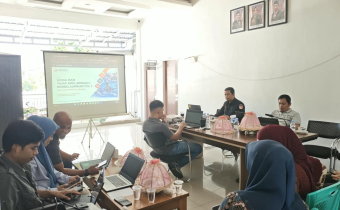 Bawaslu Mamuju Melaksanakan Rapat Persiapan Penyusunan Bawaslu Membelajarkan Vol. 2